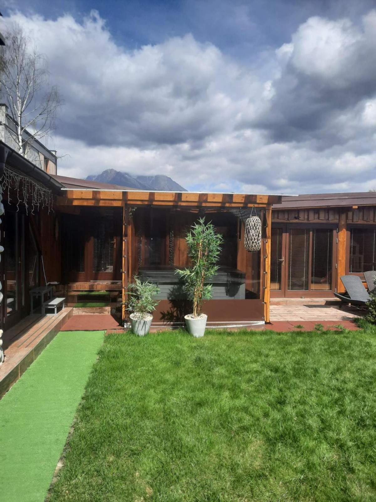 Zrubovy Dom - Moon Nova Lesna Villa ภายนอก รูปภาพ