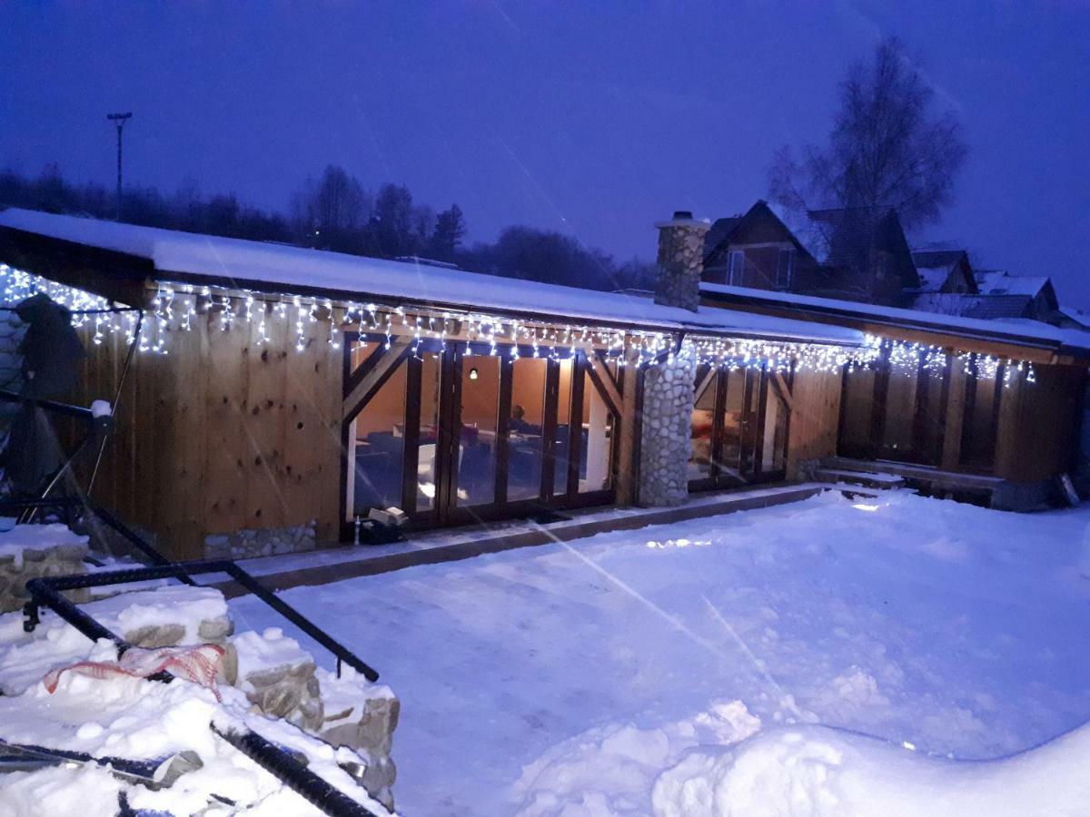 Zrubovy Dom - Moon Nova Lesna Villa ภายนอก รูปภาพ