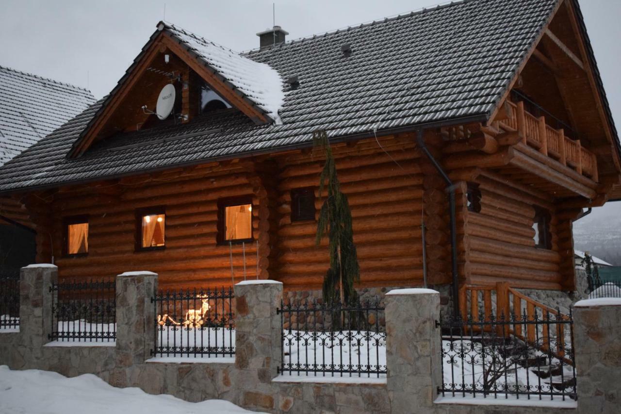 Zrubovy Dom - Moon Nova Lesna Villa ภายนอก รูปภาพ
